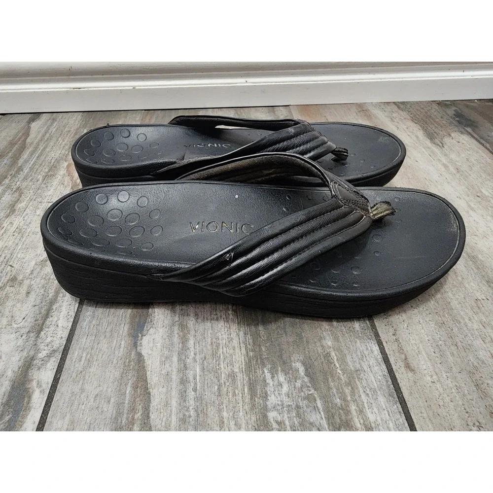 Ladies Vionic Black Flip Flop Style Sandal Podiatrist Designed Shoe Size 8/8.5